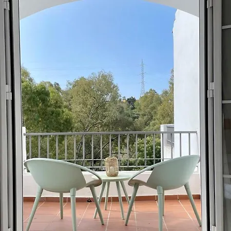 Penthouse Eucalyptus *